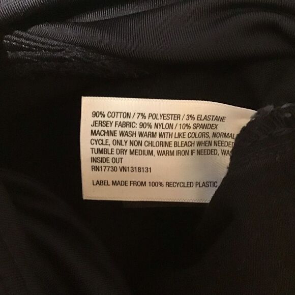 Isabel Maternity Bermuda Crossover Panel Shorts 4 - Picture 6 of 6